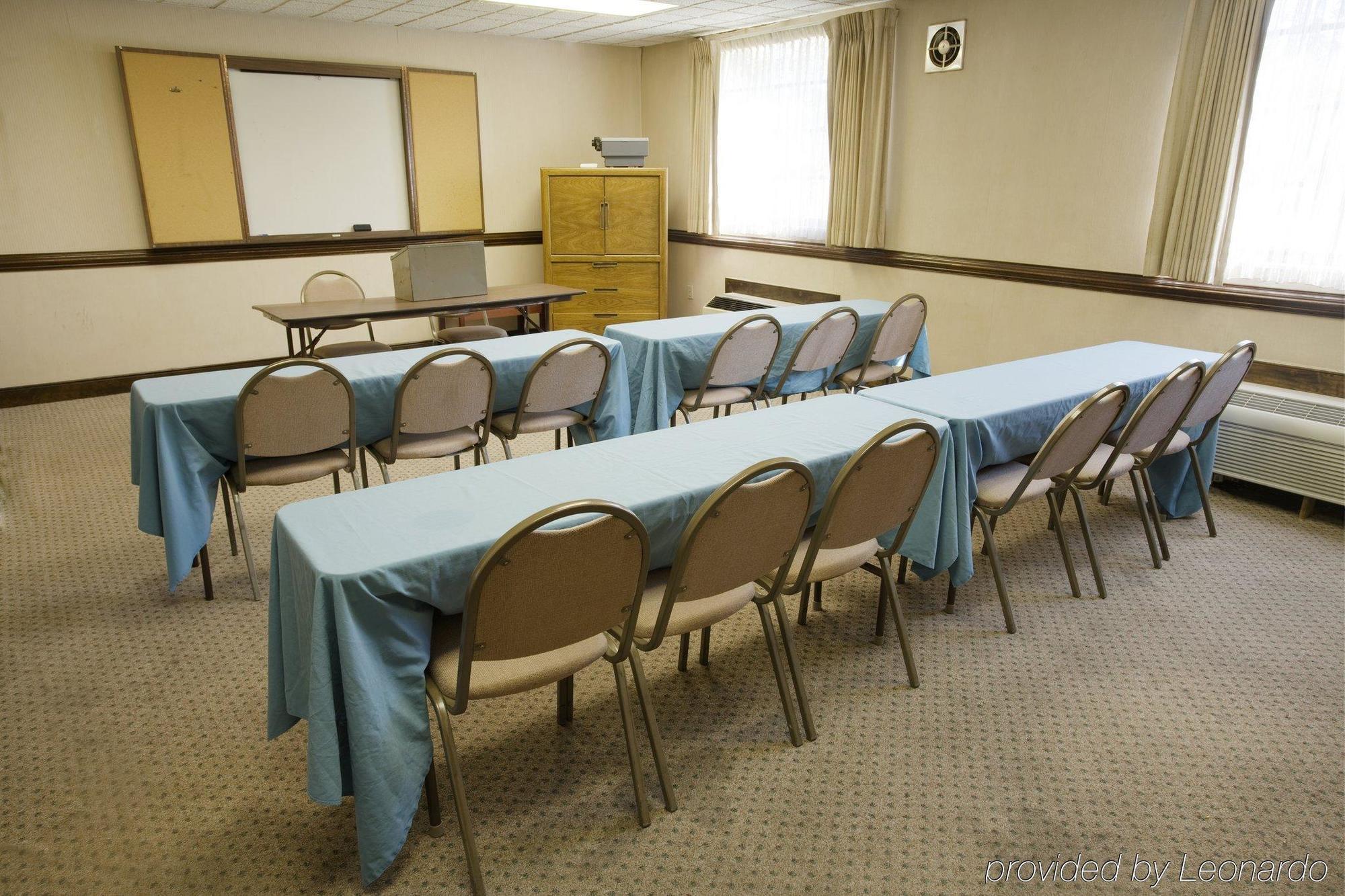 Americas Best Value Inn Richmond South Bellwood Facilități foto